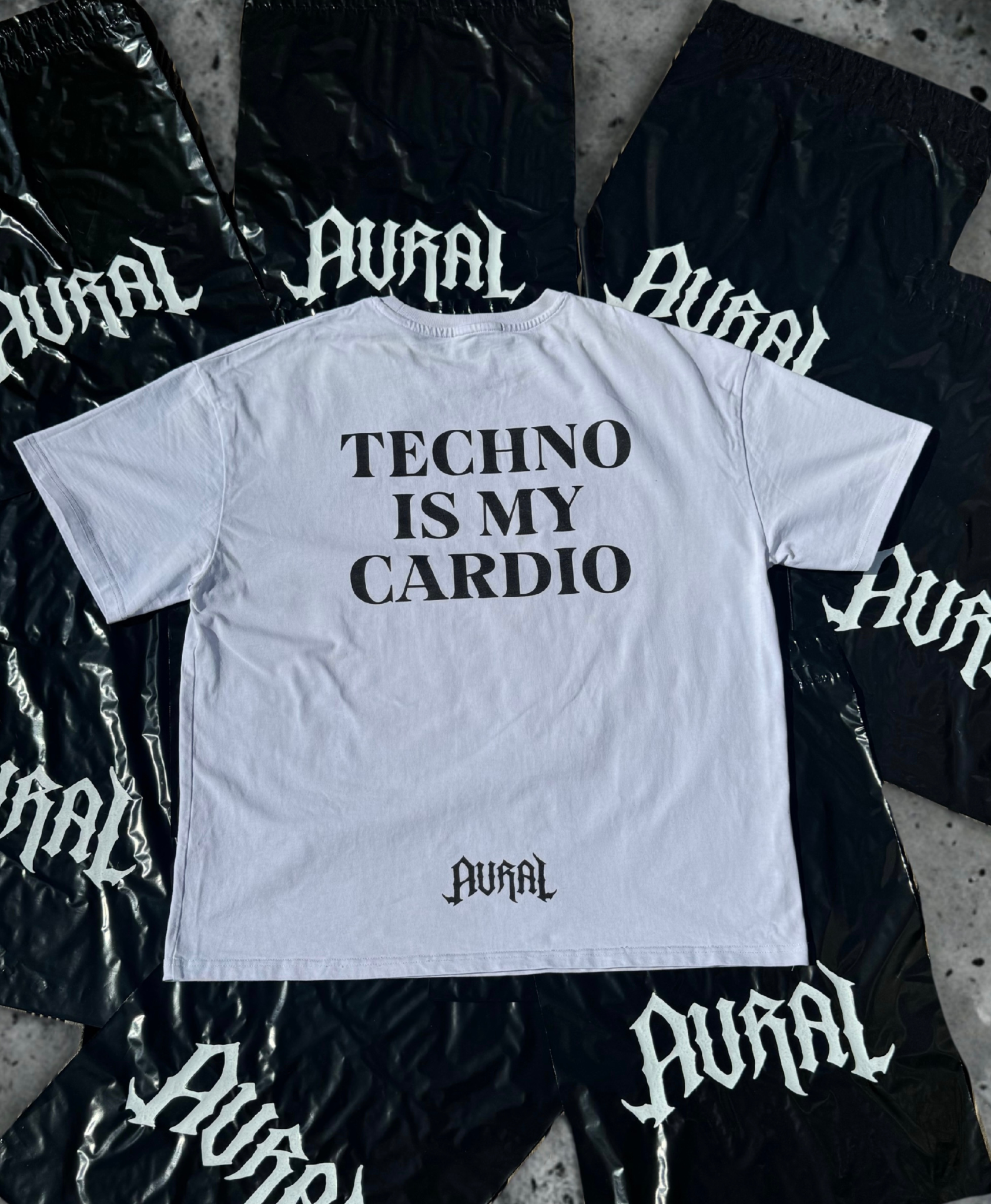 TECHNO IS MY CARDIO - WHITE